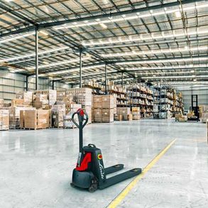 Transpaletă electrică Linde MT15C